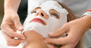 Cómo elegir la mascarilla ideal según tu tipo de piel
